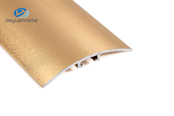 6063개 알루미늄 타일 정비 한계 스트립 변화 정비 박판 제품 카펫은 금색을 타일로 덮습니다